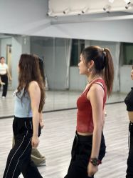 -水灵子舞蹈全国连锁