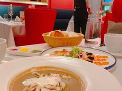 -塞纳河法国餐厅(意式风情街店)