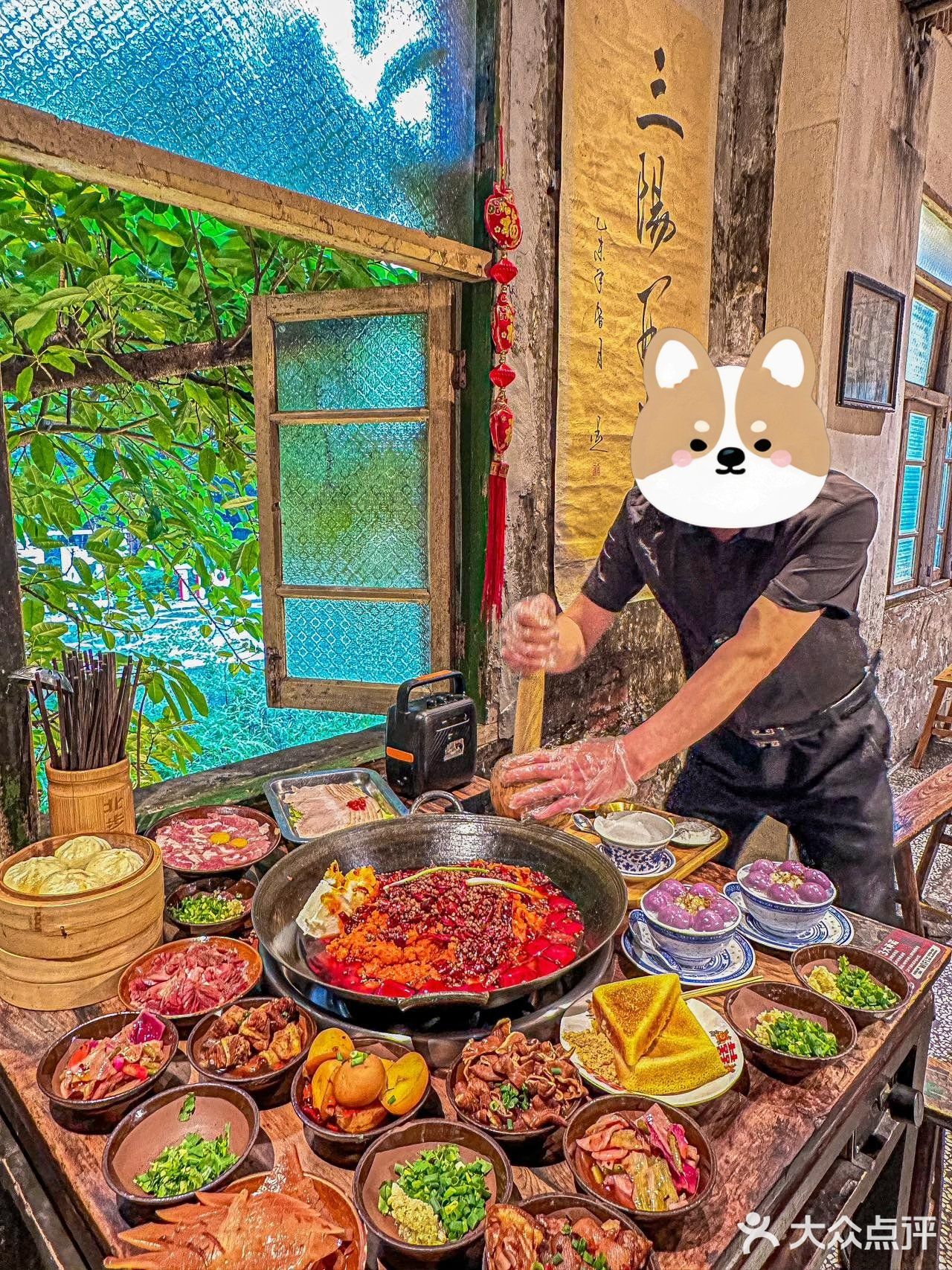 在重庆！竟然有宫崎骏动漫一般的火锅店！