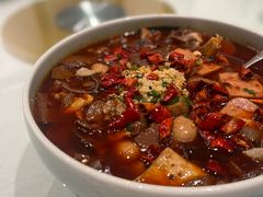 -渝信川菜 · 川味家常菜(财富购物中心店)