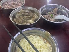 -达道武仔牛肉店(广达路店)