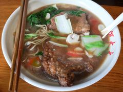 卤汁鸭腿面-何太太馄饨面铺(大浒东苑店)