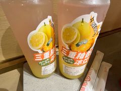 -海底捞火锅(曹安公路店)