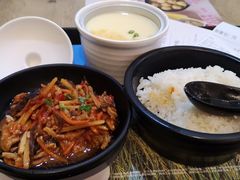 -老娘舅中式快餐(美好广场店)