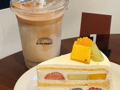 混合水果奶油-black rainbow coffee