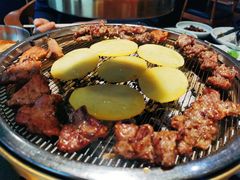 秘制梅花肉-味家烤肉烤鳗鱼牛排(西塔旗舰店)