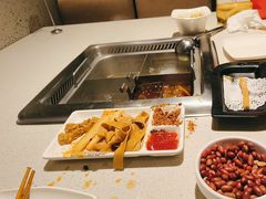 -海底捞火锅鲜切牛肉主题店(长寿路店)