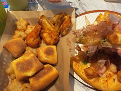 -达美乐比萨(红山店)