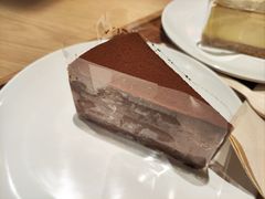 -星巴克臻选(莘庄仲盛店)
