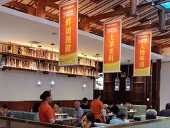 -阿瓦山寨·湘菜现炒·剁椒鱼头王(咸阳总店)
