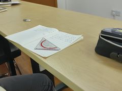 -上海市静安区图书馆(新闸路馆)