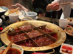 -周师兄大刀腰片火锅(洪崖洞旗舰店)