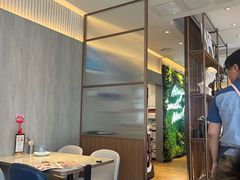 -必胜客(尹山湖歌林公园店)