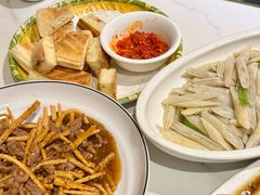 -刘胖子家常菜·蹄花焖藕(江汉路总店)