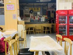 -江城燕子大排档(江汉路步行街店)