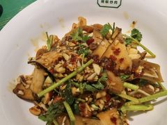 -费大厨辣椒炒肉(太平老街店)