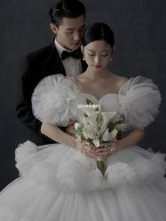-至臻微拉婚纱摄影