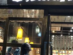 -猫的天空之城概念书店(杭州南宋御街店)