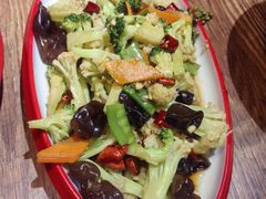 -叶派龙虾•招牌香辣蟹·海鲜(中海国际店)