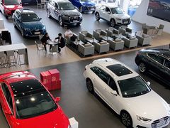 -上海冠松华奥奥迪4S店(张江店)