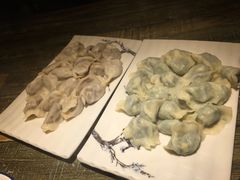 -阿洪锅贴王(小吃城店)