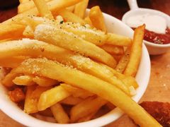 -玛格萝妮比萨屋(四平店)