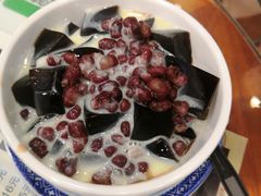 -捷信牛奶甜品世家(学府店)