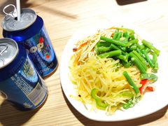 -味绝西面
