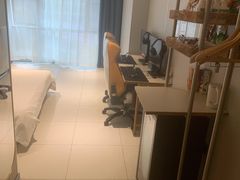 -网鱼电竞酒店(上海惠南地铁站店)
