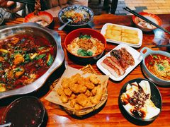 冒脑花-爆炸头阿姨小四川正宗川味小吃(无任何分店)