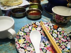 -哈啾嗨·新概念蒙餐(红星新城店)