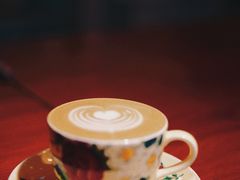 -Be Lived Cafe比例咖啡(摩天轮店)