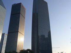 -越秀金融大厦