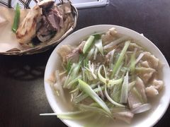 -金卯白肉罩火烧