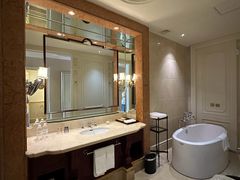 -中旅阿那亚九龙湖·公主酒店