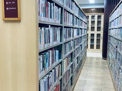 -浦东新区花木街道图书馆