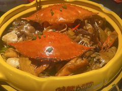 -多嘴超级肉蟹煲(中东店)