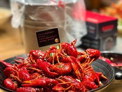 -巴厘龙虾·榜首油焖大虾(音乐学院·沿江酒馆店)