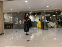 -梅龙镇广场