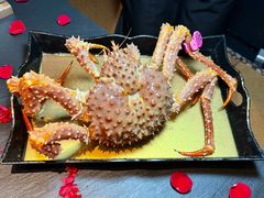 -蟹犇前•帝王蟹雪蟹(陆家嘴店)