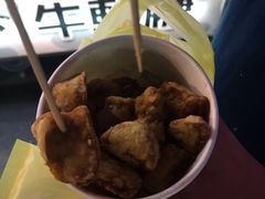 -六合夜市