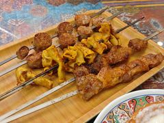 -乡村馕坑肉·烧烤·新疆菜·本地人更爱吃(阿勒泰首店)