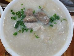 -洲心明记烧肉大粥(总店)