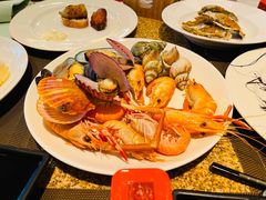 -怡咖啡海鲜自助餐厅(浦东香格里拉店)