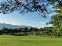 -昆明春城湖畔度假村