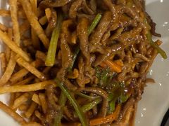 -刘胖子家常菜·蹄花焖藕(中南店)