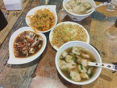 -老谢野馄饨(延安路店)