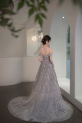 -艾米丽婚纱礼服