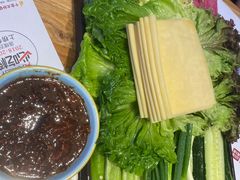 -山河屯铁锅炖·非遗东北菜(南山店)