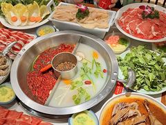 -佬土鹅肠火锅(解放路店)